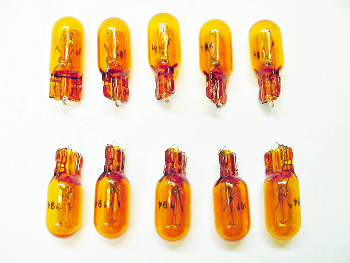 #194NA Natural Amber 12V Incandescent Side Marker Light Bulbs