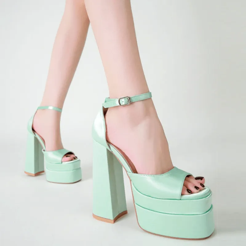 Elanora Platform Heels