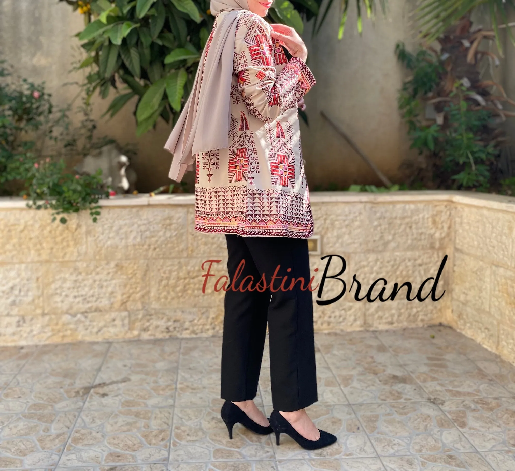 Elegant Palestinian Beige Embroidered Jacket