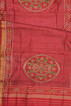 Exquisite Red Patola Handloom Single Ikat Silk Dupatta: A Timeless Fashion Statement