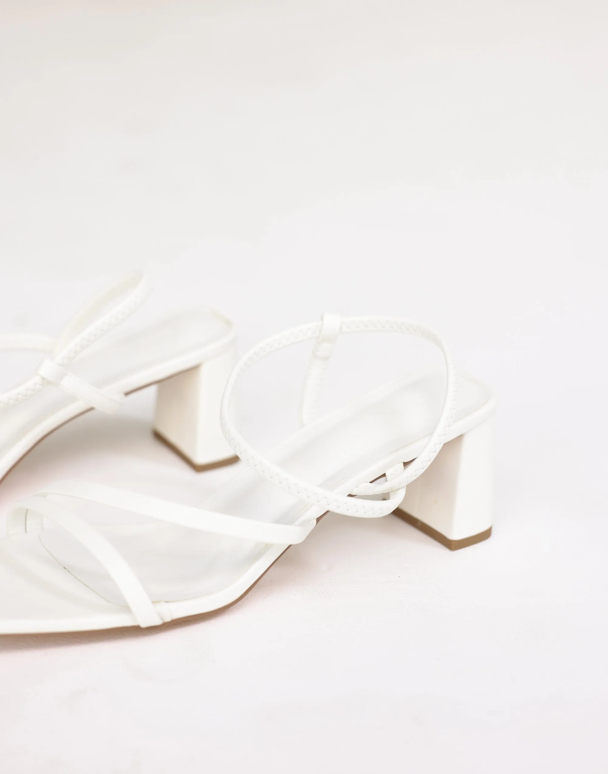 Hennie Heels (White) - By Billini