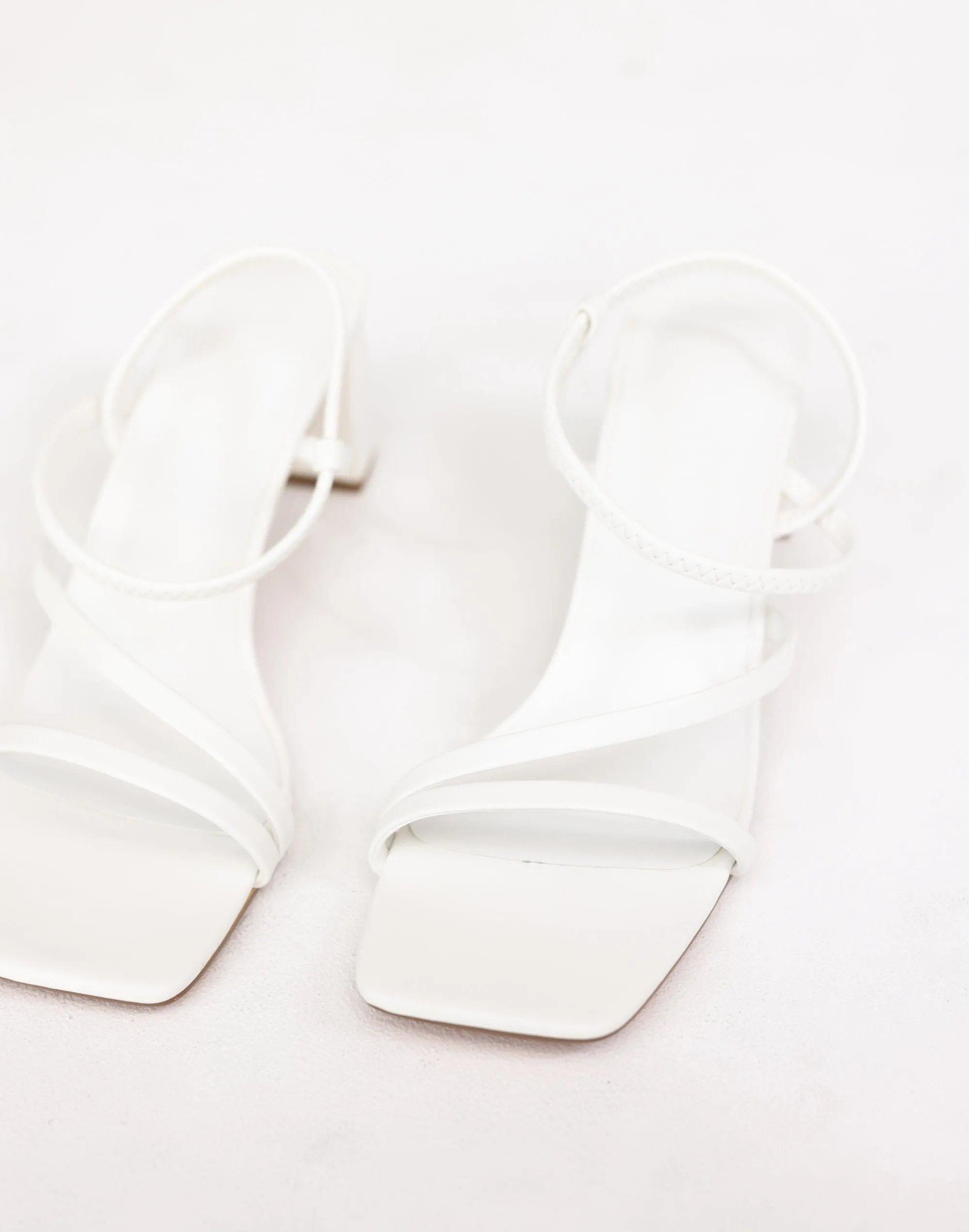 Hennie Heels (White) - By Billini