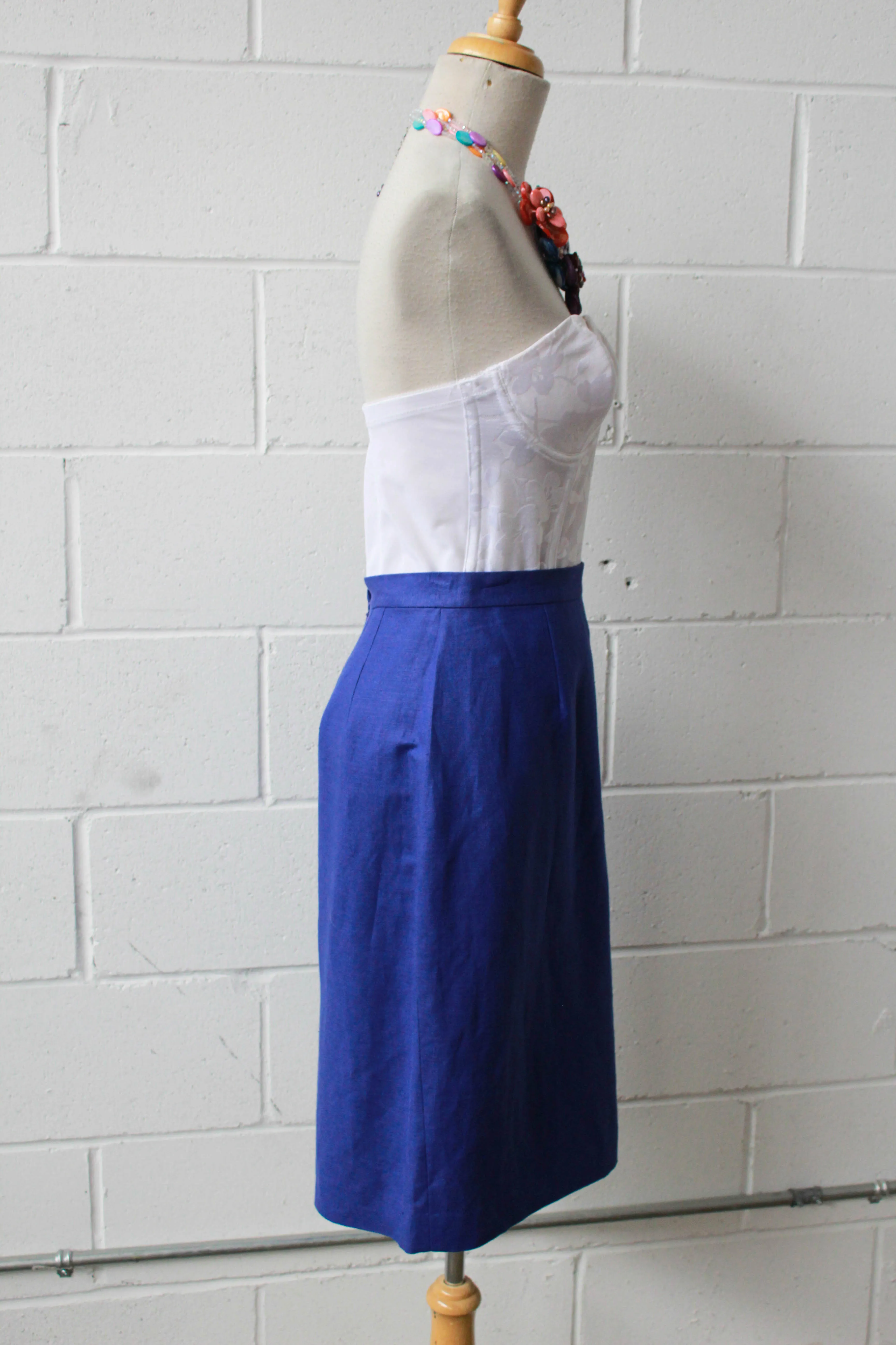 Ocean Blue Pencil Skirt, Waist 28"