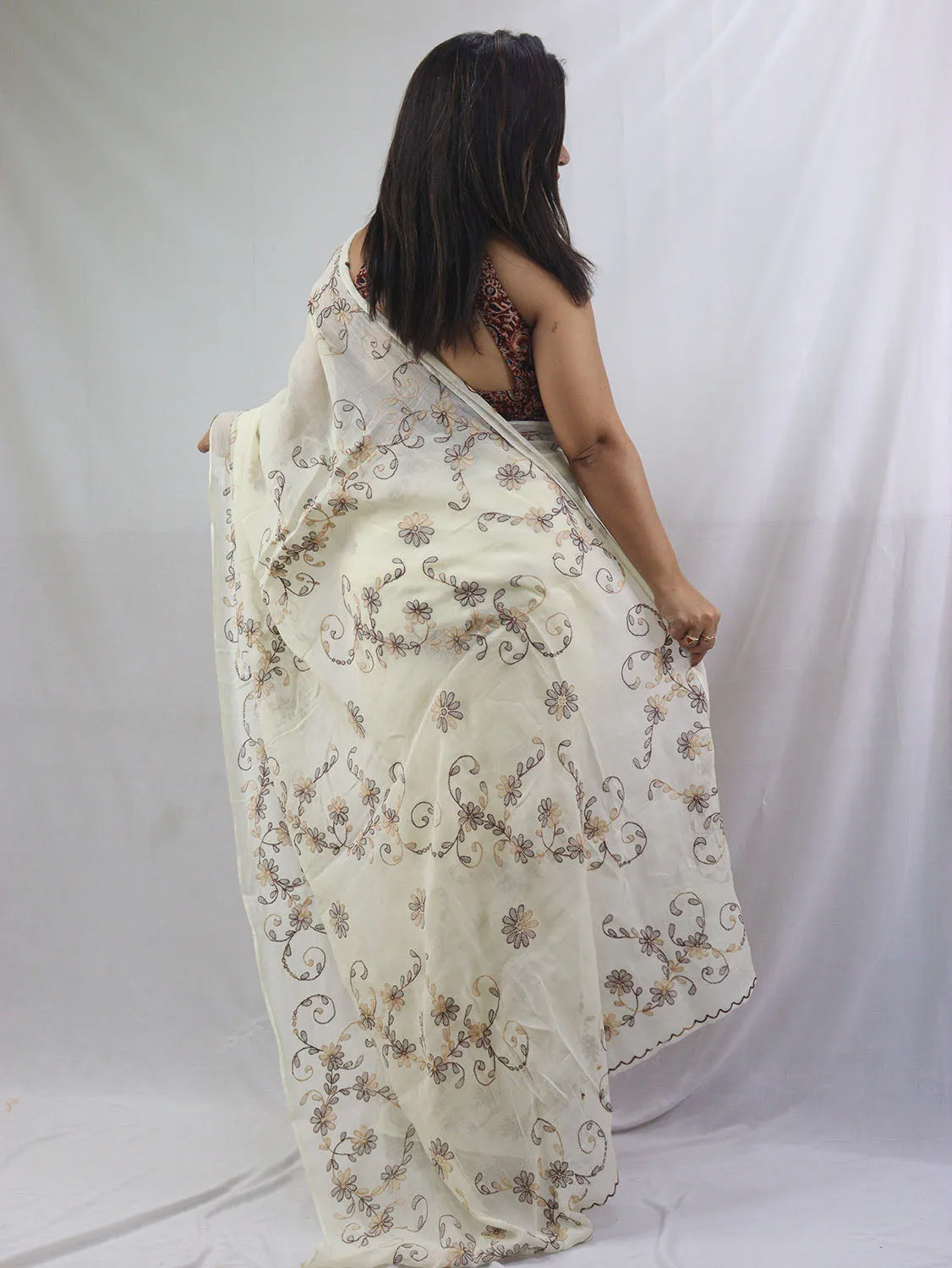 Stunning Off White Chikankari Saree with Intricate Embroidery - Pure Cotton