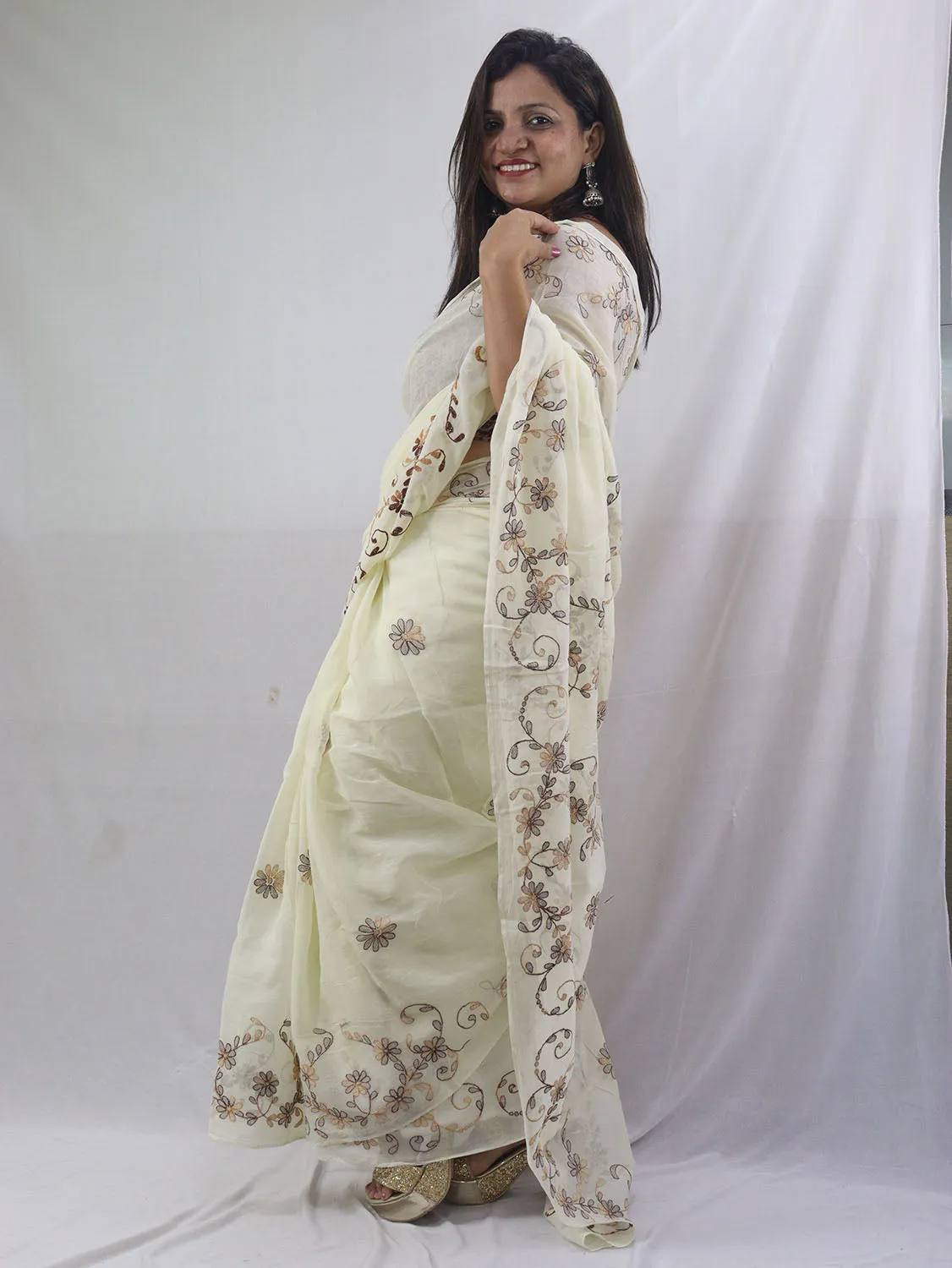 Stunning Off White Chikankari Saree with Intricate Embroidery - Pure Cotton