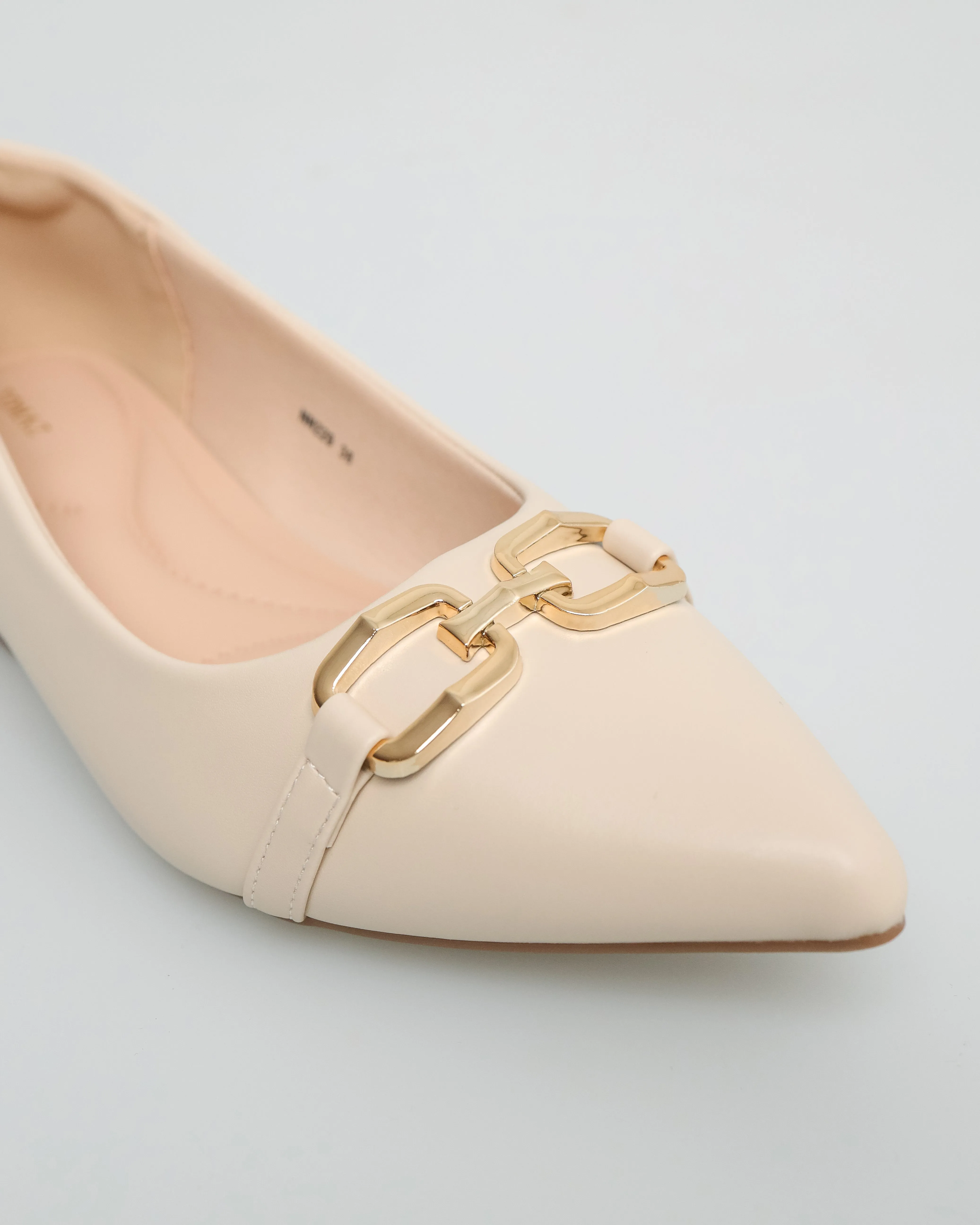 Tomaz NN229 Ladies Pointy Low Heels (Beige)